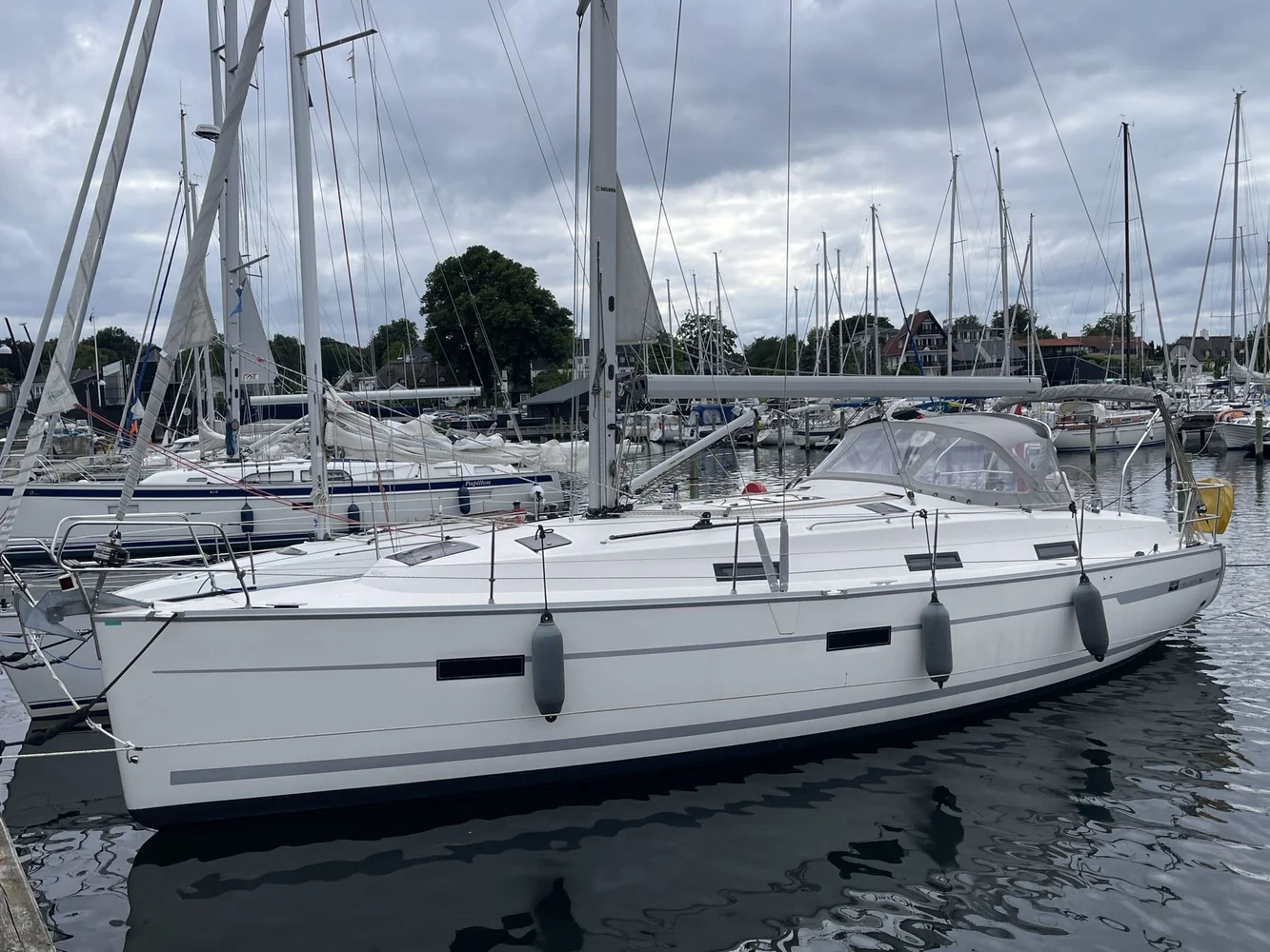 Bavaria Cruiser 36 (Farr) — фото 5