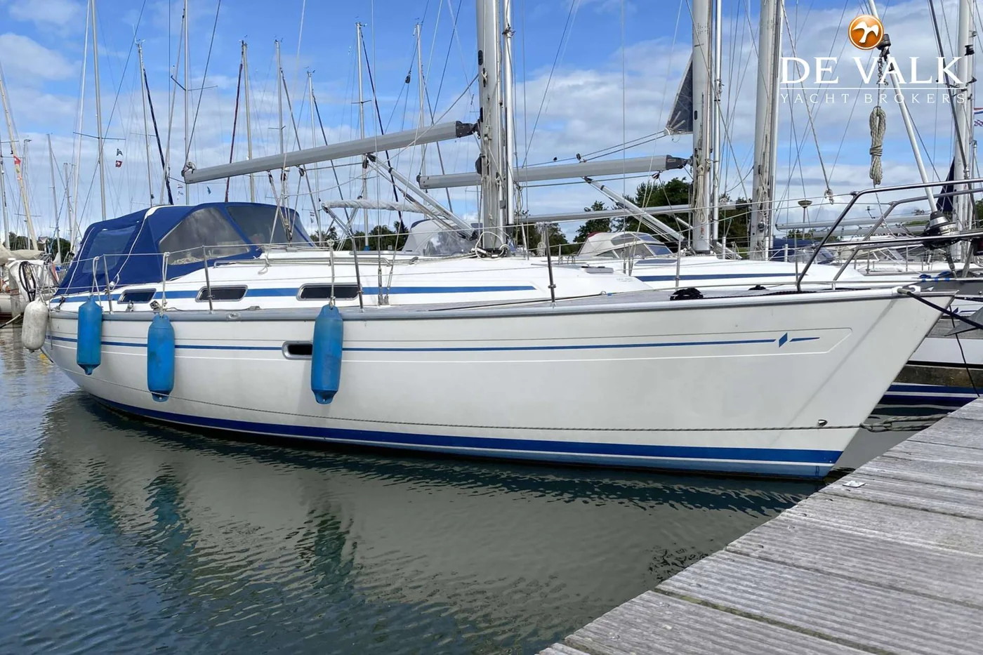 Bavaria Cruiser 36 (Farr) — фото 6