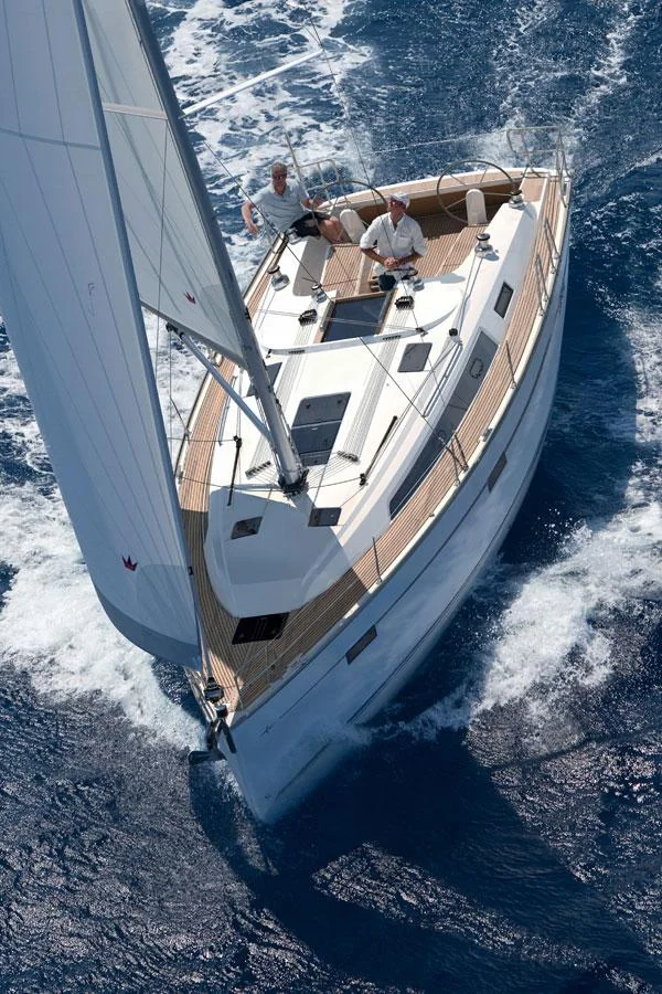 Bavaria Yachts Bavaria Cruiser 41 S — фото 1 из 16