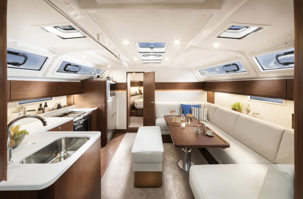 Bavaria Cruiser 46 Style — фото 3