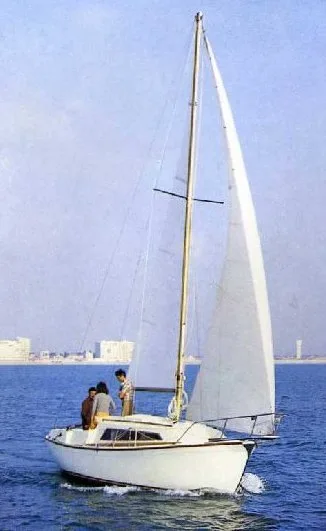 Beneteau Baroudeur — фото 1 из 2