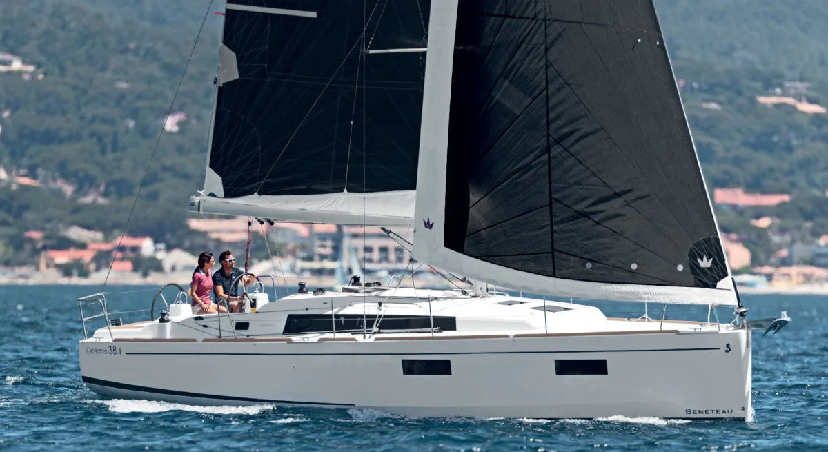 Beneteau Oceanis 38.1 — фото 6
