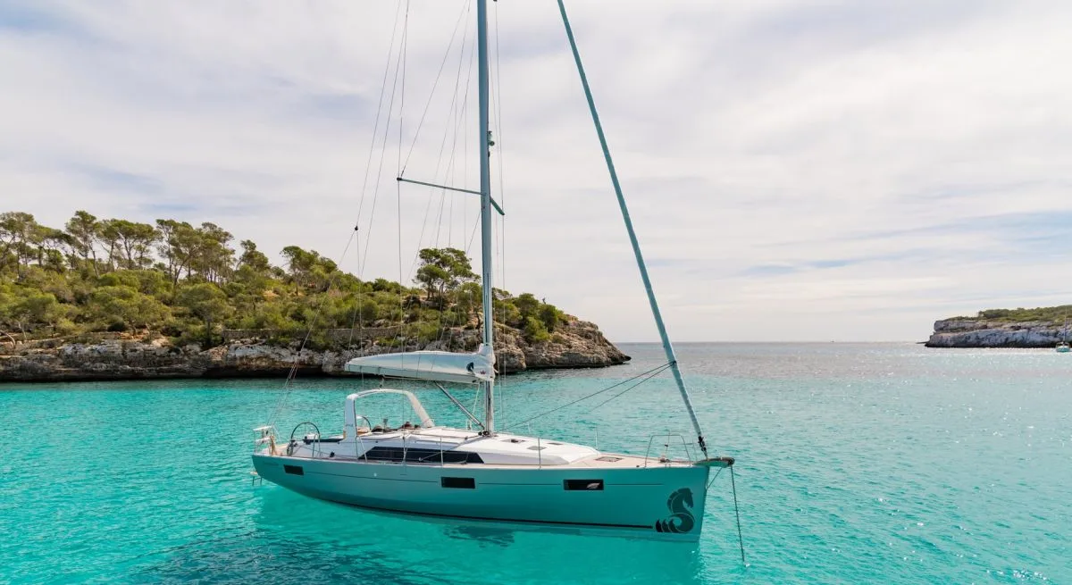 Beneteau Oceanis 41.1 — фото 8