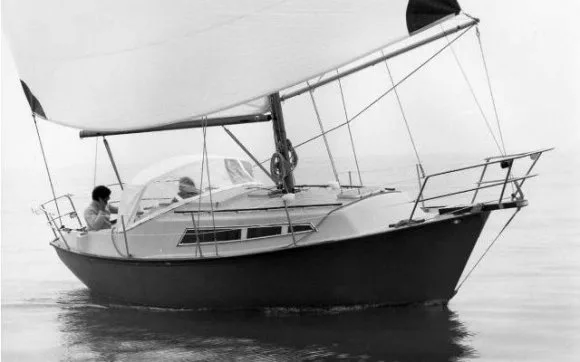 Beneteau Escapade — фото 1 из 2