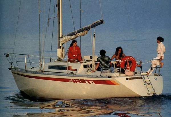 Beneteau First 32 — фото 1 из 2