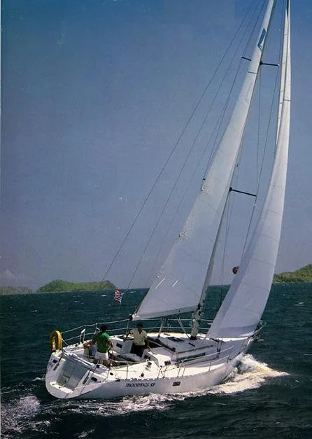 Beneteau Moorings 39 — фото 1 из 2