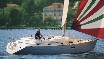 Beneteau Oceanis 36 CC — фото 1 из 2