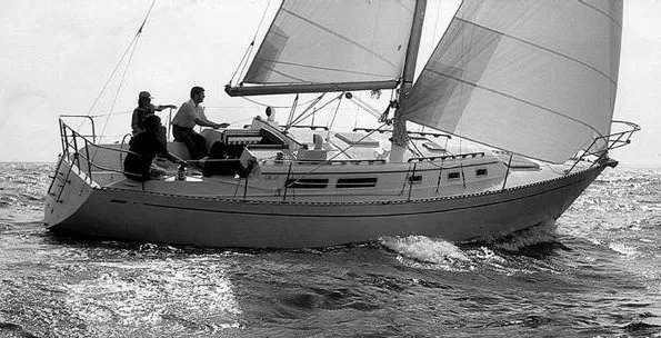 Cal Cal 35 (1979) — фото 1 из 2