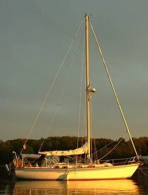 Cape Dory Intrepid 40 — фото 1 из 2