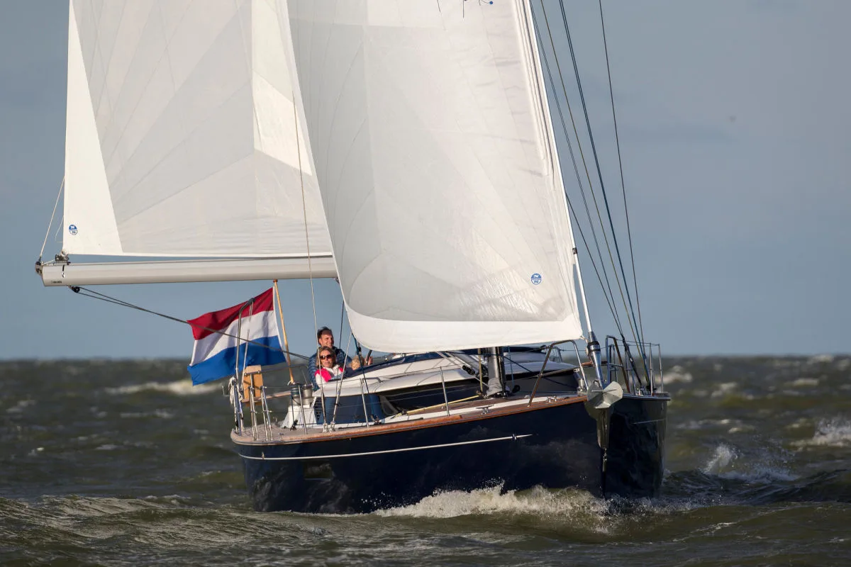Contest Yachts Contest 50CS — фото 1 из 22