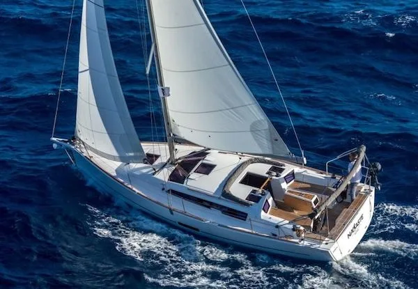 Dufour Dufour 360 Grand Large — фото 1 из 2