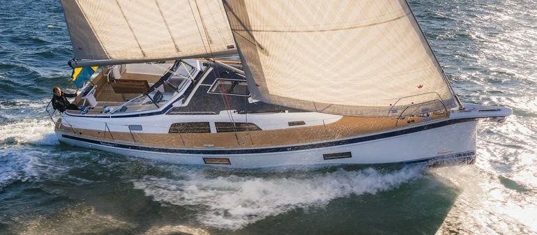 Hallberg-Rassy Hallberg-Rassy 370 — фото 1 из 2