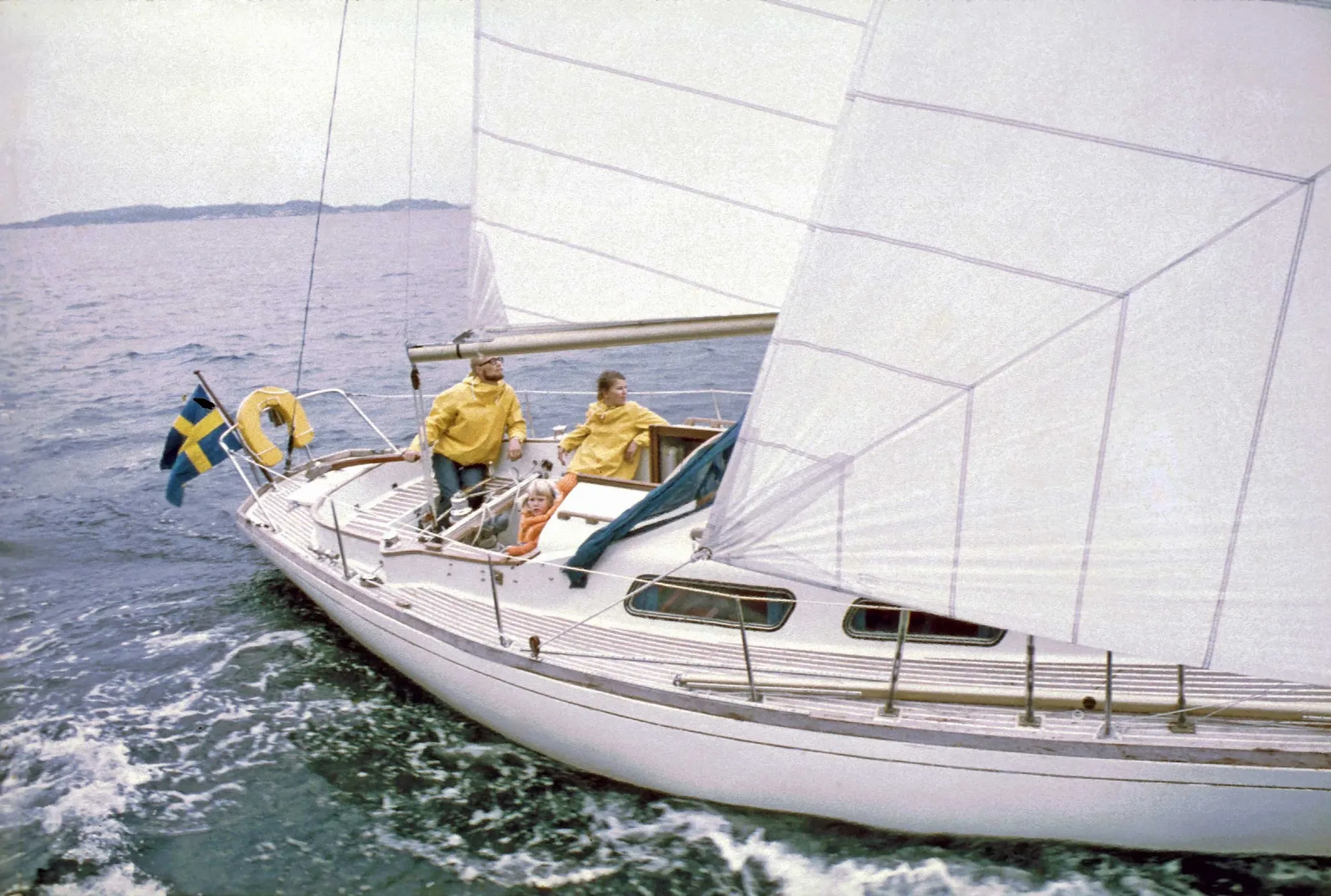 Hallberg-Rassy Hallberg-Rassy Mistress 32 — фото 1 из 3