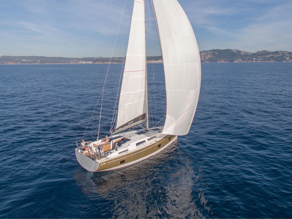 Hanse Yachts Hanse 418 — фото 1 из 32