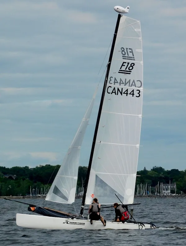 Hobie Hobie Tiger 18 — фото 1 из 2