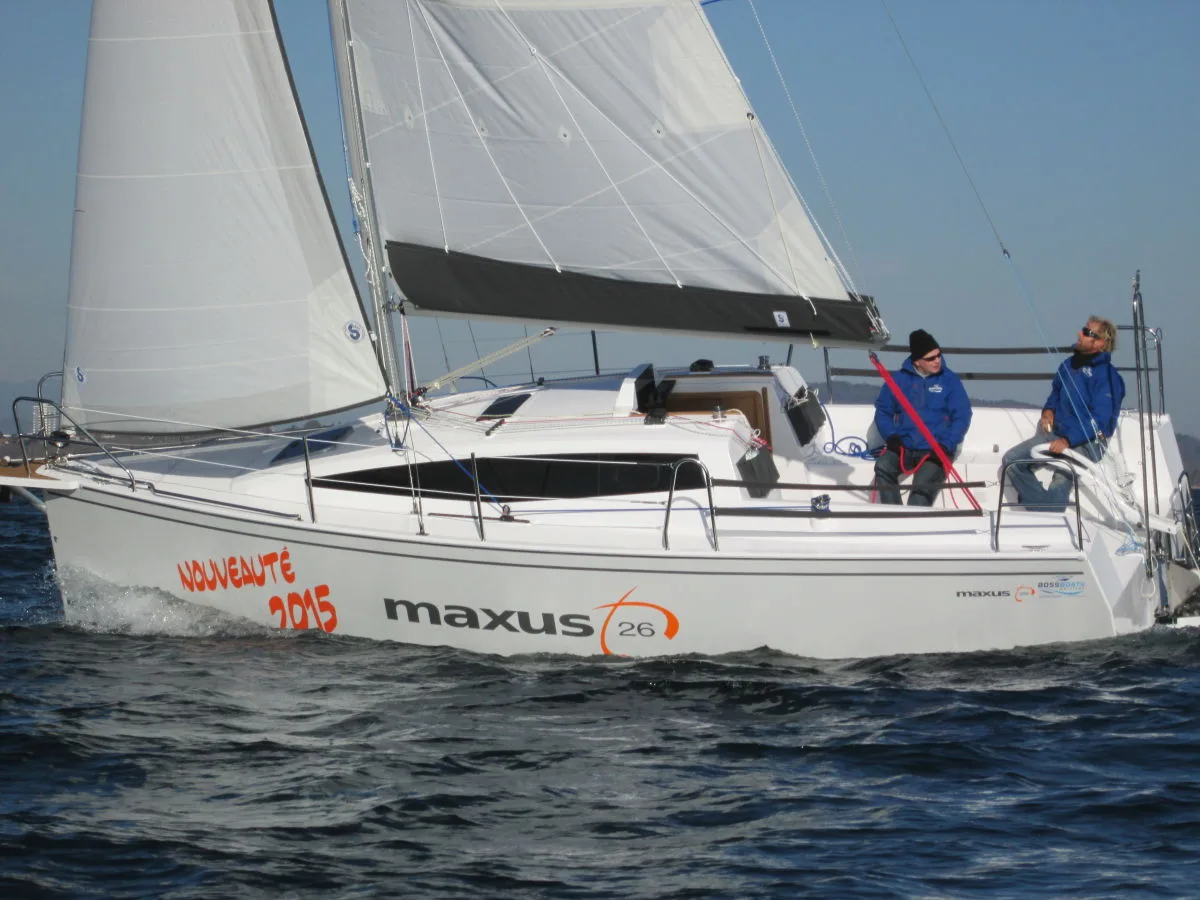 Maxus Maxus 26 — фото 1 из 46