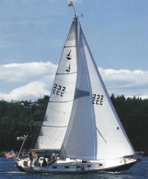 Pacific Seacraft Pacific Seacraft 37 — фото 1 из 2