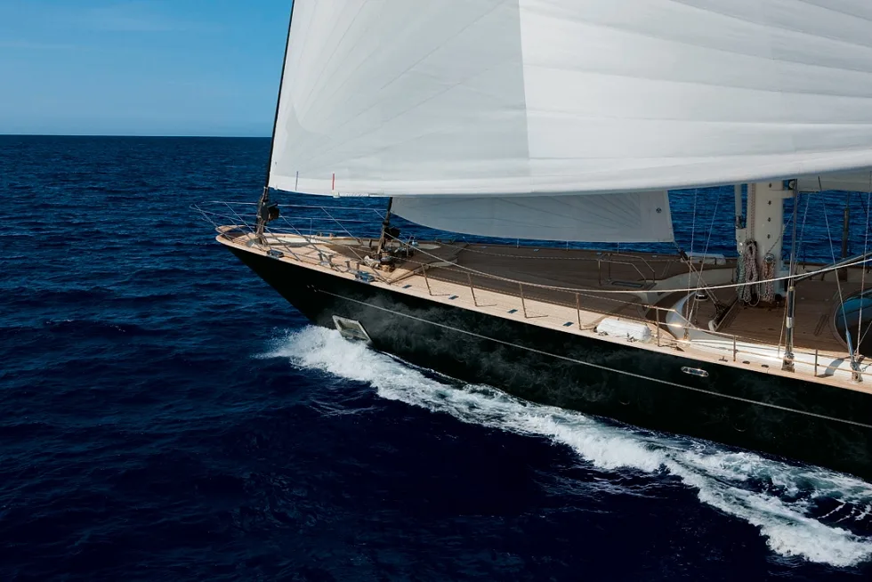 Perini Navi Asahi — photo 4