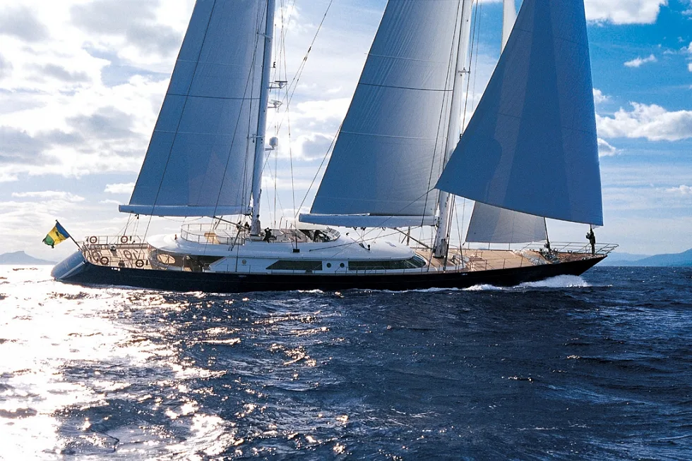 Perini Navi Burrasca — photo 5