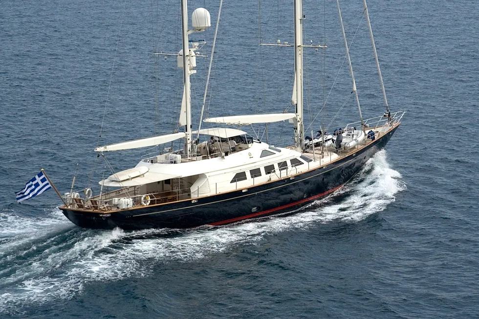 Perini Navi Ellen V — photo 7