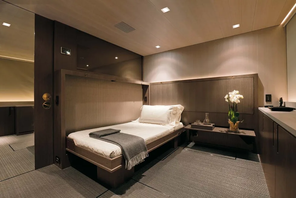 Perini Navi Enterprise — фото 8