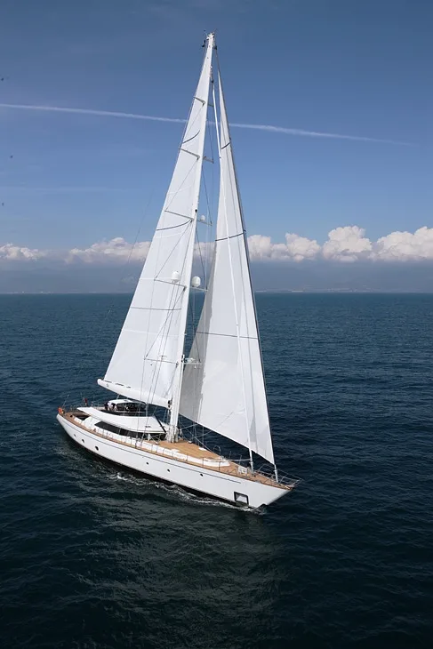 Perini Navi Perini Navi Fivea — фото 1 из 41