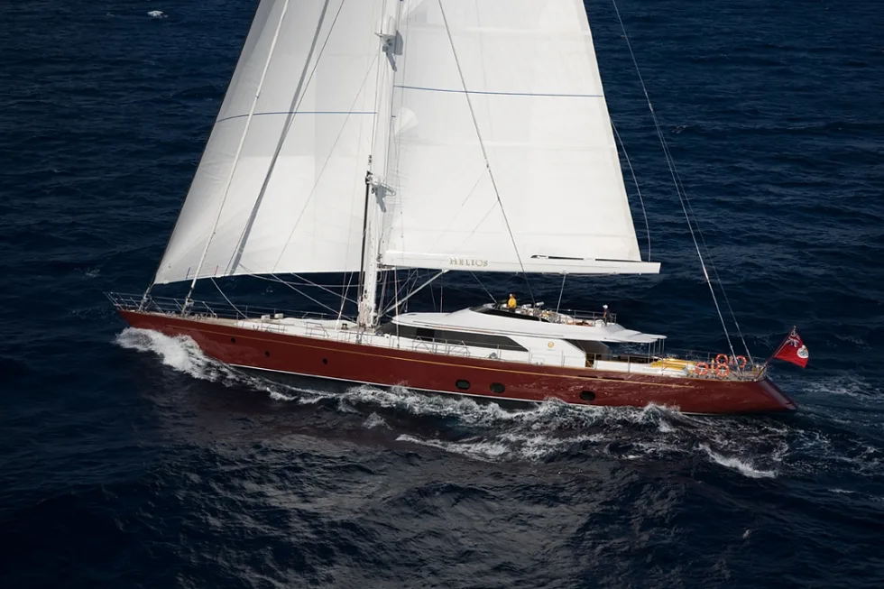 Perini Navi Helios — photo 8
