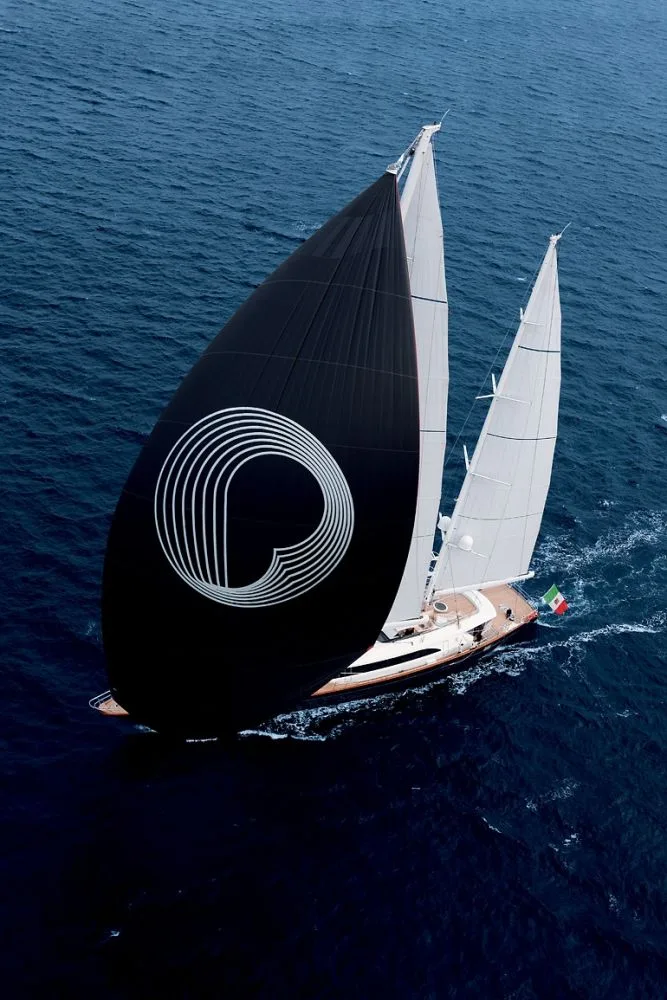 Perini Navi Panthalassa — photo 6