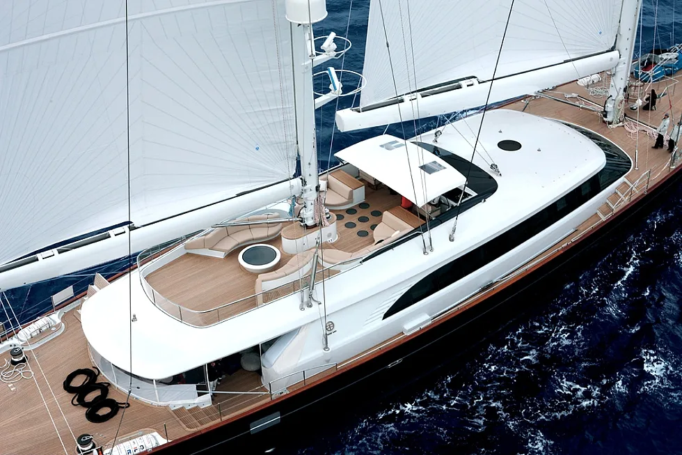 Perini Navi Panthalassa — photo 7