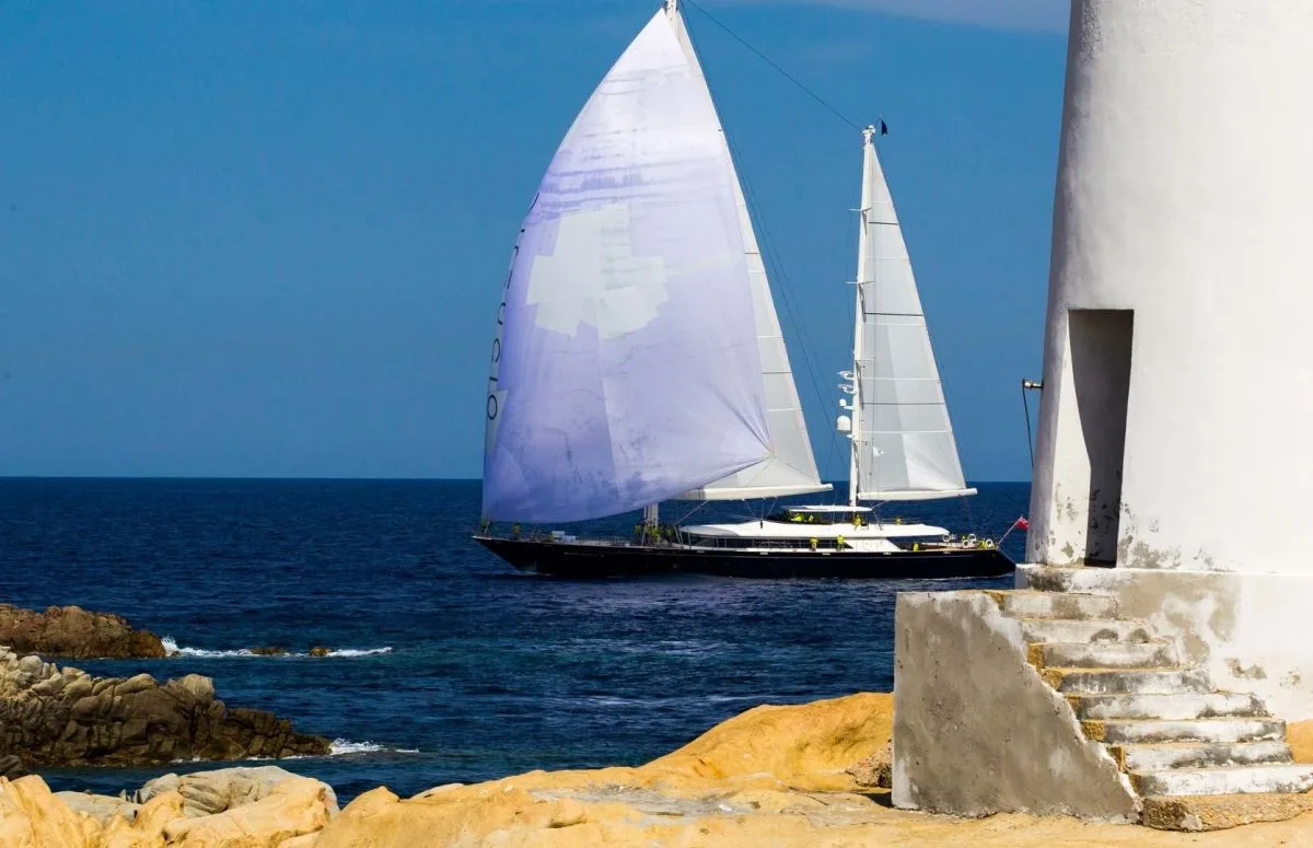Perini Navi Silencio — фото 6