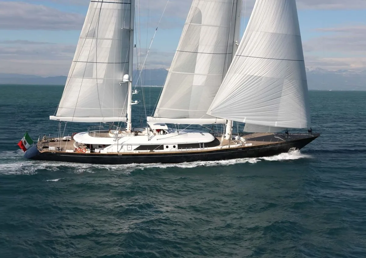 Perini Navi Silvana — photo 6