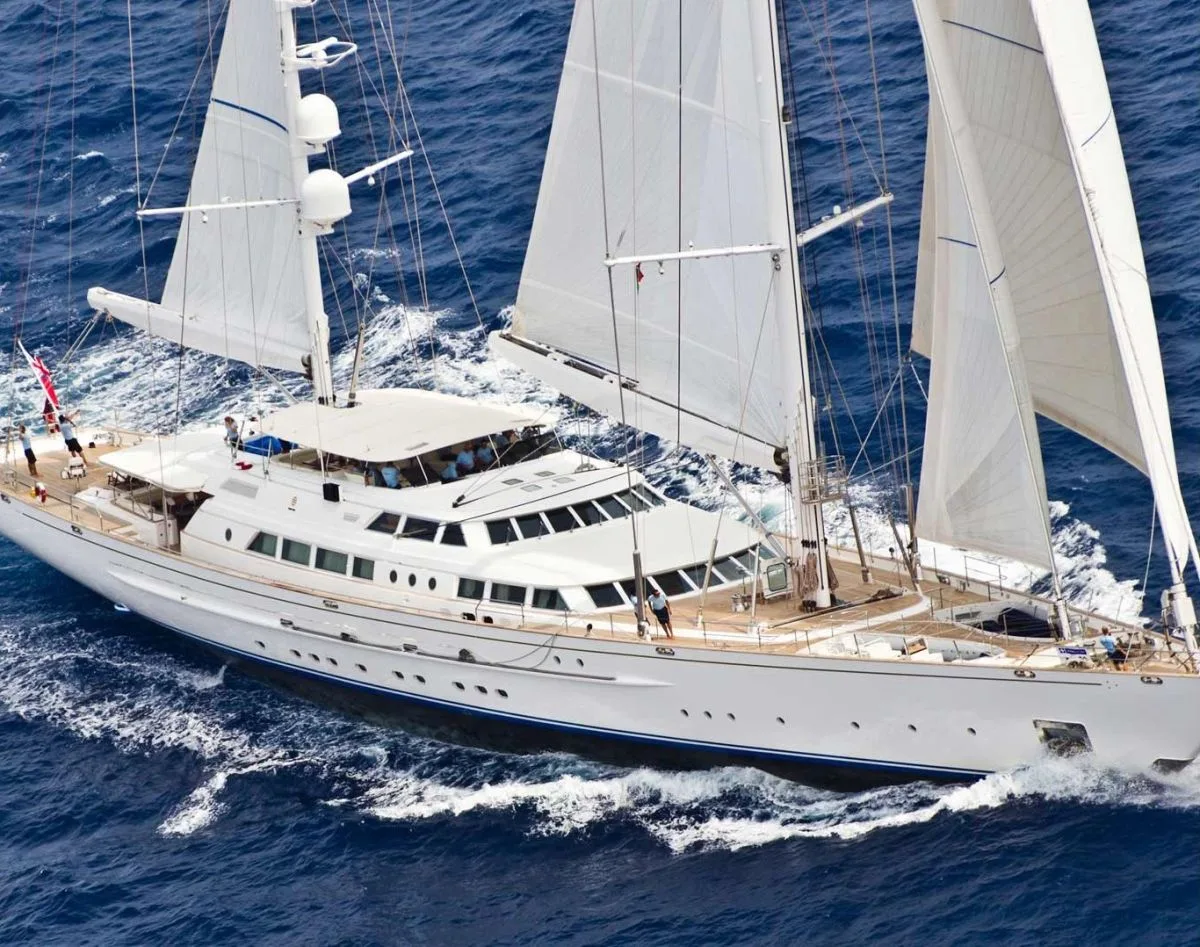 Perini Navi Spirit of the C’s — фото 4