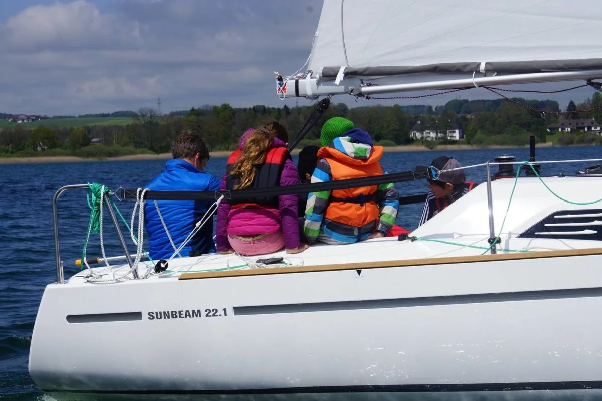 Sunbeam Yachts Sunbeam 22.1 — фото 1 из 9
