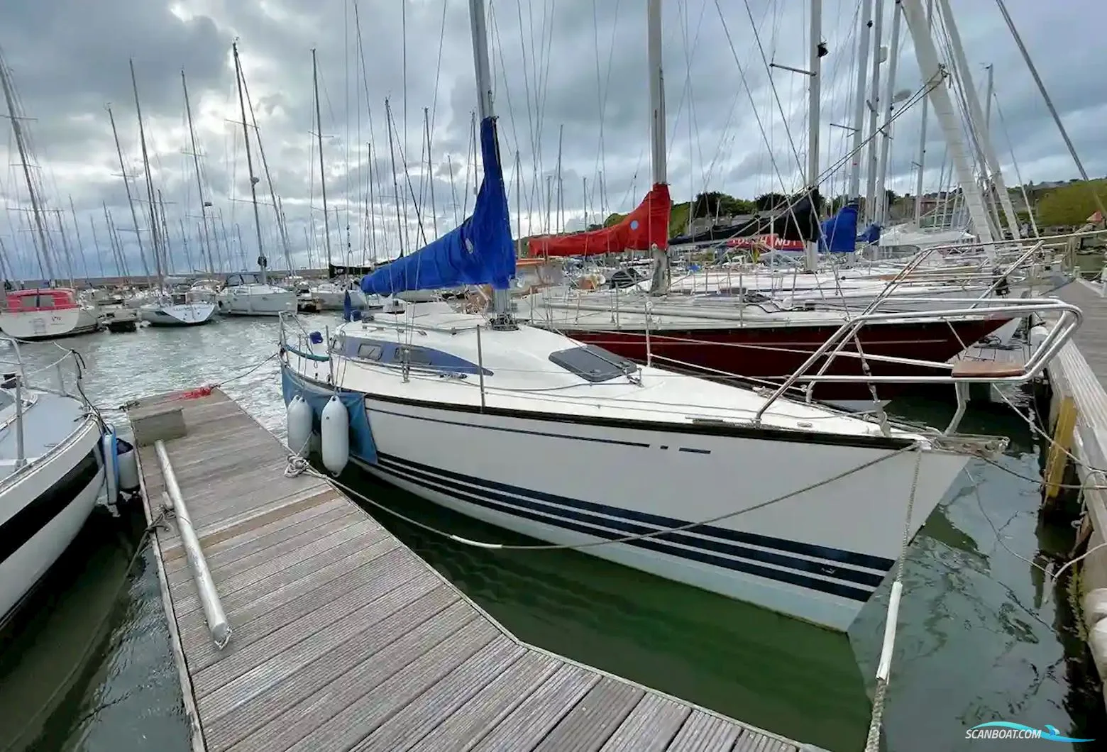 X-Yachts X-302 — фото 1 из 3